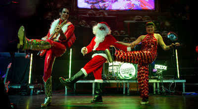 Massaoke Christmas Live brings festive sing-along party to Walsall Arena