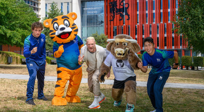 Iwan Thomas joins mascots ahead of European Athletic Championships in Birmingham