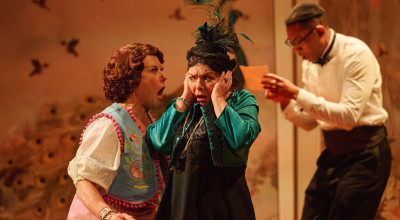 Review: Glorious! at Malvern Theatres