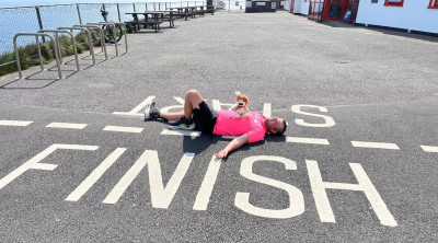 Youngest End-to-End Ireland runner smashes £50,000 for local children’s charity