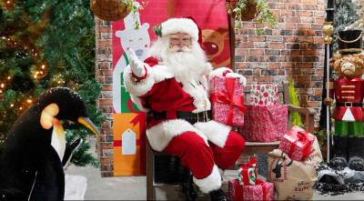 Dobbies Gailey launches search for Santas and Elves ahead of Christmas season