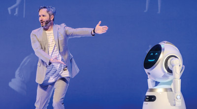 Feature: Laughing & Learning