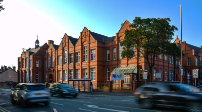 Wolverhampton Arts Centre launches Black Country Youth School of Art