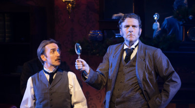 Sensational Sleuthin