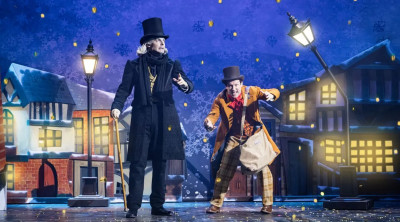 Christmas Carol Goes Wrong