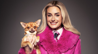 Amber Davies to star as Elle Woods in Legally Blonde the Musical