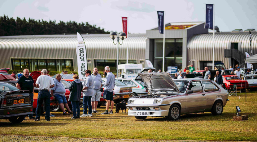 VauxALL show has 1,000 vehicles on display