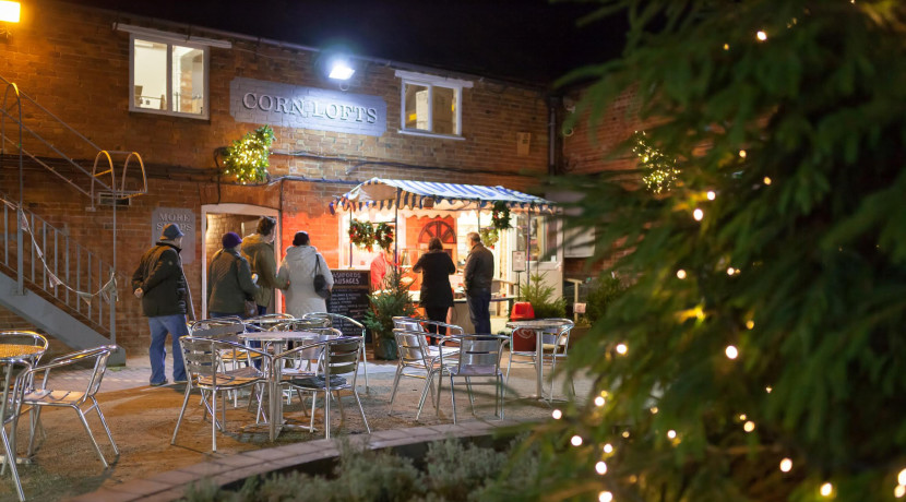 Hatton Shopping Village has Christmas all wrapped up!