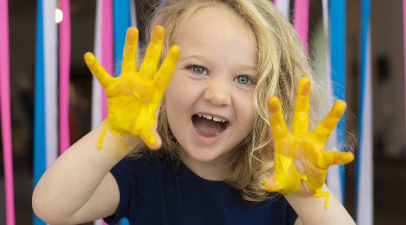 Mini Makers: Messy Play