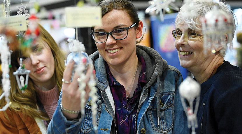 Crafting, cakes and Christmas at the NEC... 
