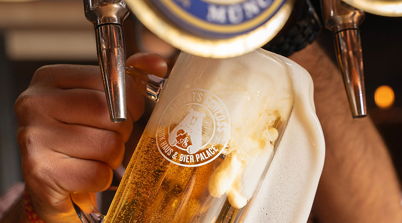 Albert's Schloss giving away free beers this Oktoberfest