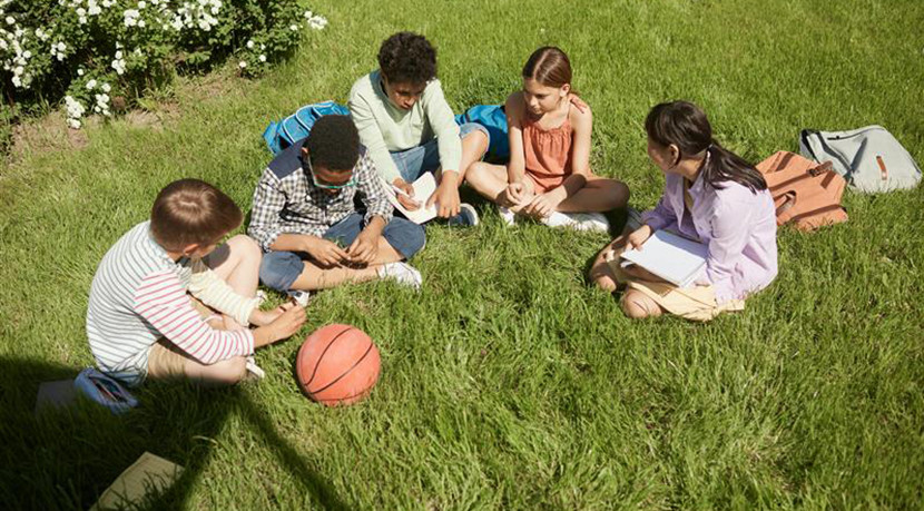 Giant indoor lawn set to transform Merry Hill this Bank Holiday