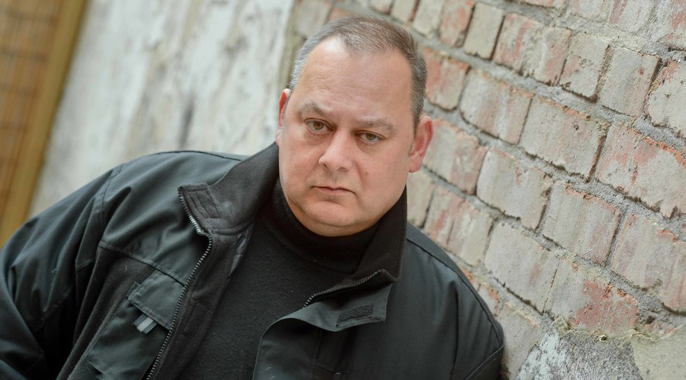 Coronation Street's Nigel Pivario to star in The Commitments