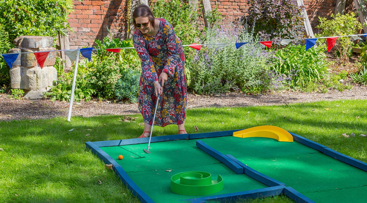 Mini golf returns to The Commandery