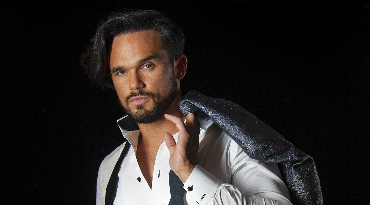 Gareth Gates brings a night of iconic love songs to Stoke