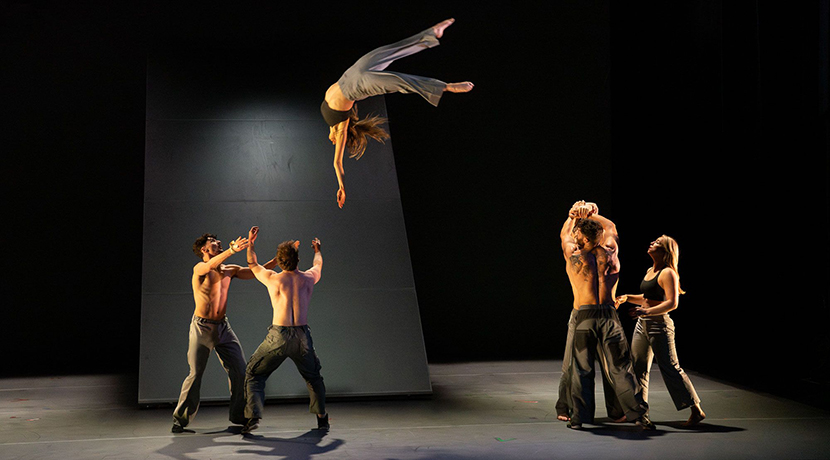 Review: Motionhouse's Hidden at Warwick Arts Centre