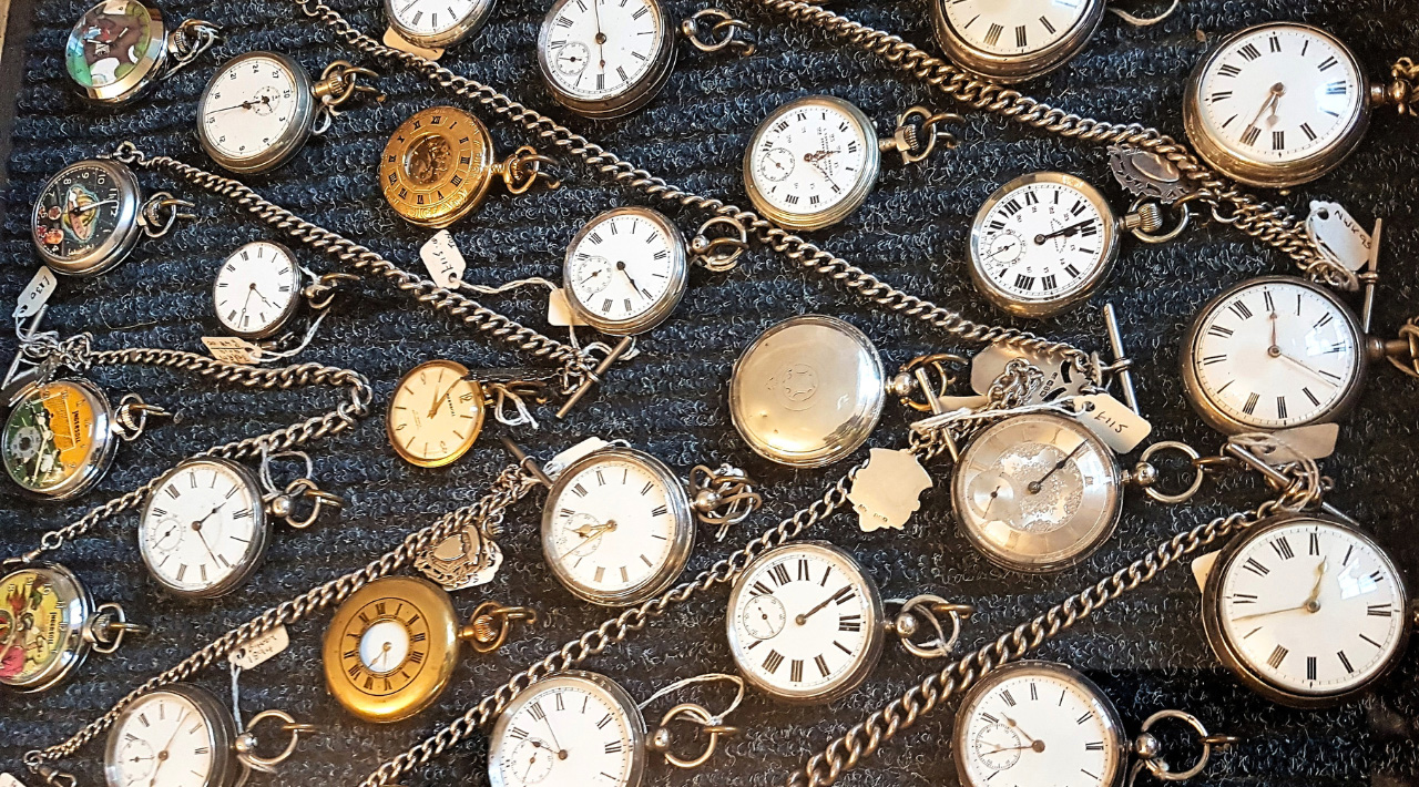 Antiques & Collectors Fair