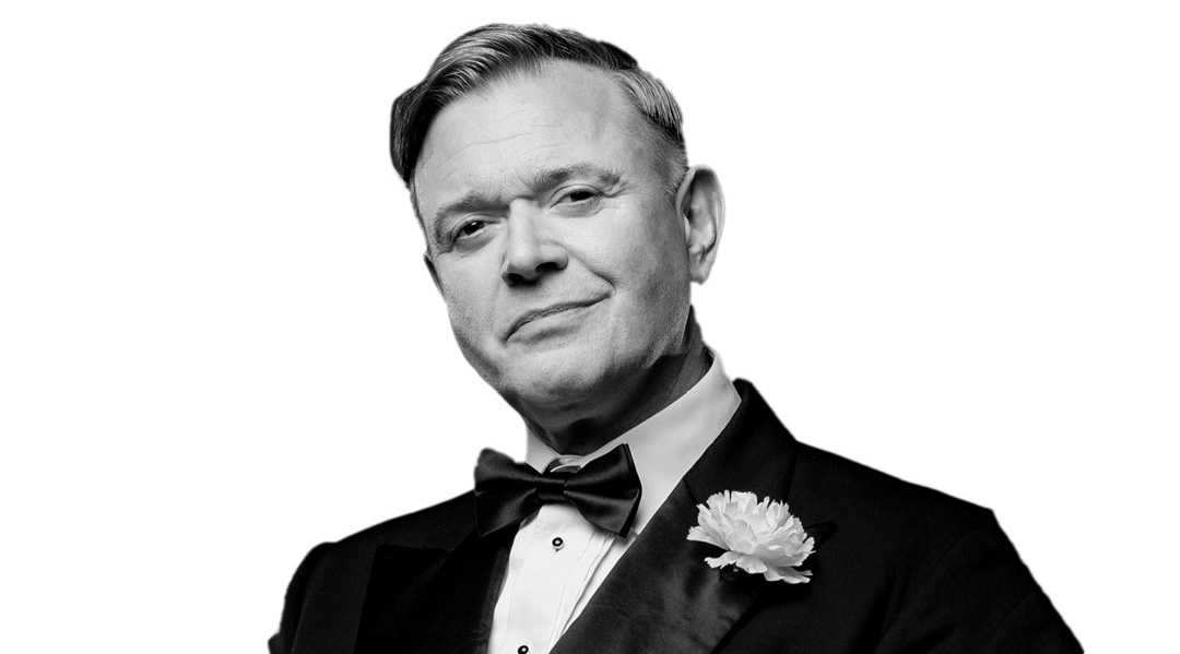Darren Day returns to Chicago The Musical