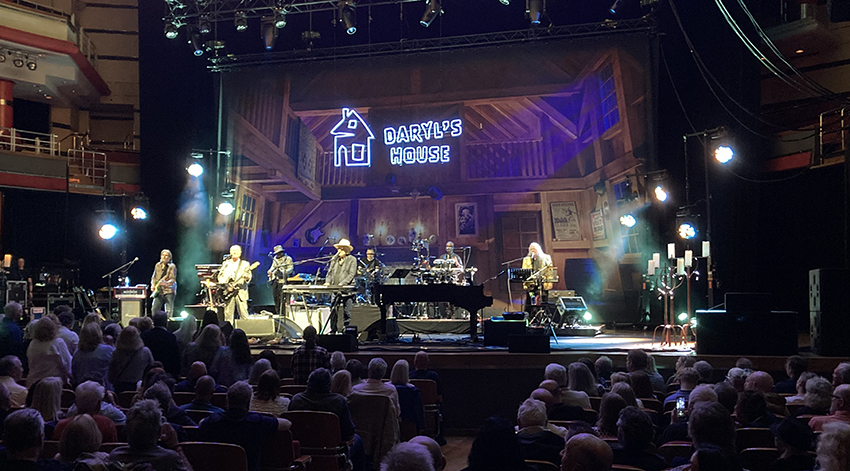 Review: Daryl Hall and Glenn Tilbrook at Symphony Hall