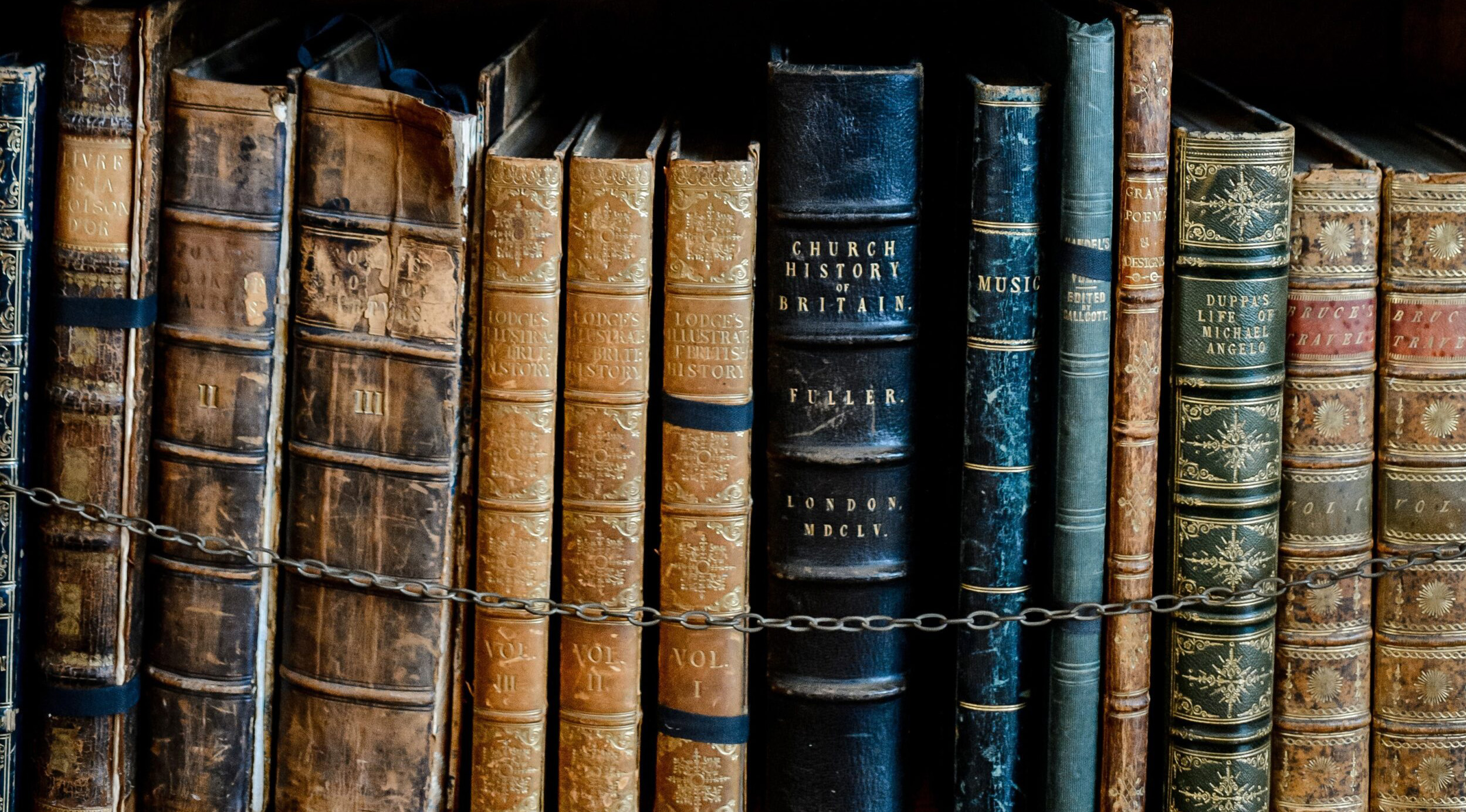Antiques Day with Paul Martin