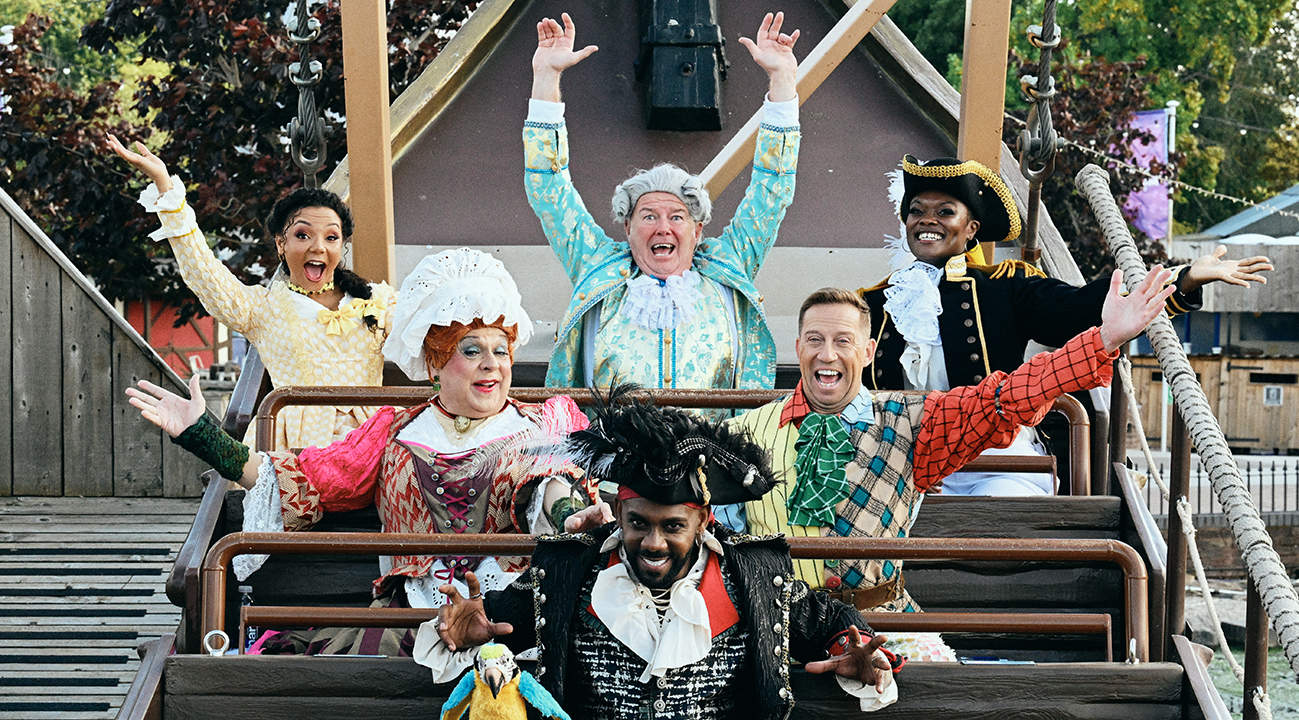 Wolverhampton Grand unveils first look at Treasure Island panto cast