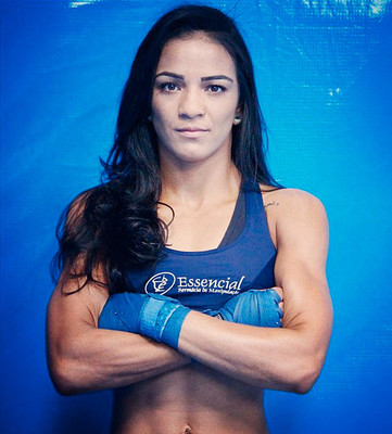Viviane Araujo