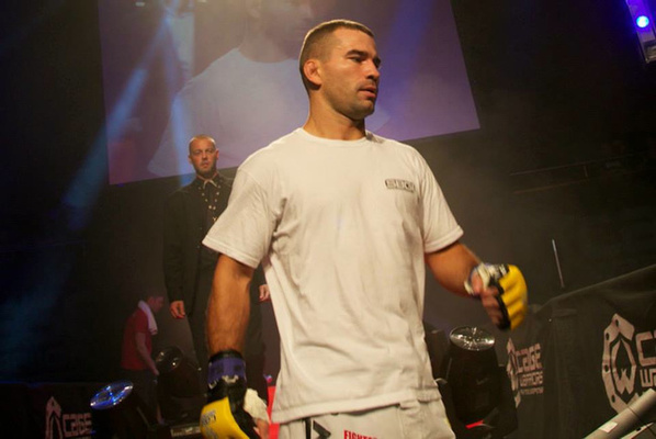 Artem Lobov