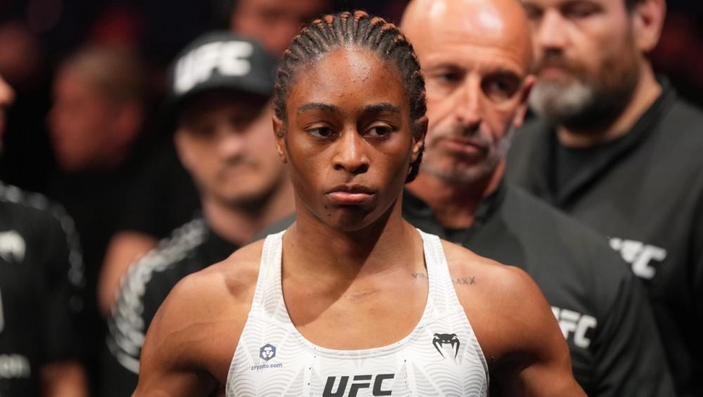Shanelle Dyer