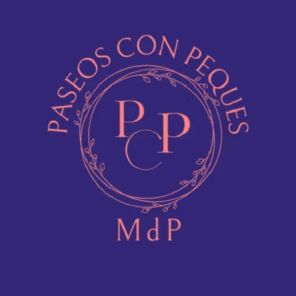 Familias disfrutando en un espacio recreativo