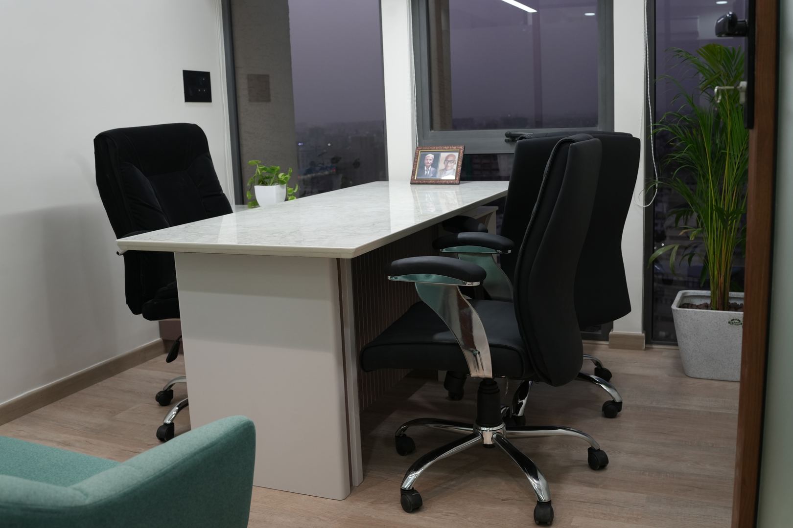 Yash Anant — view 11