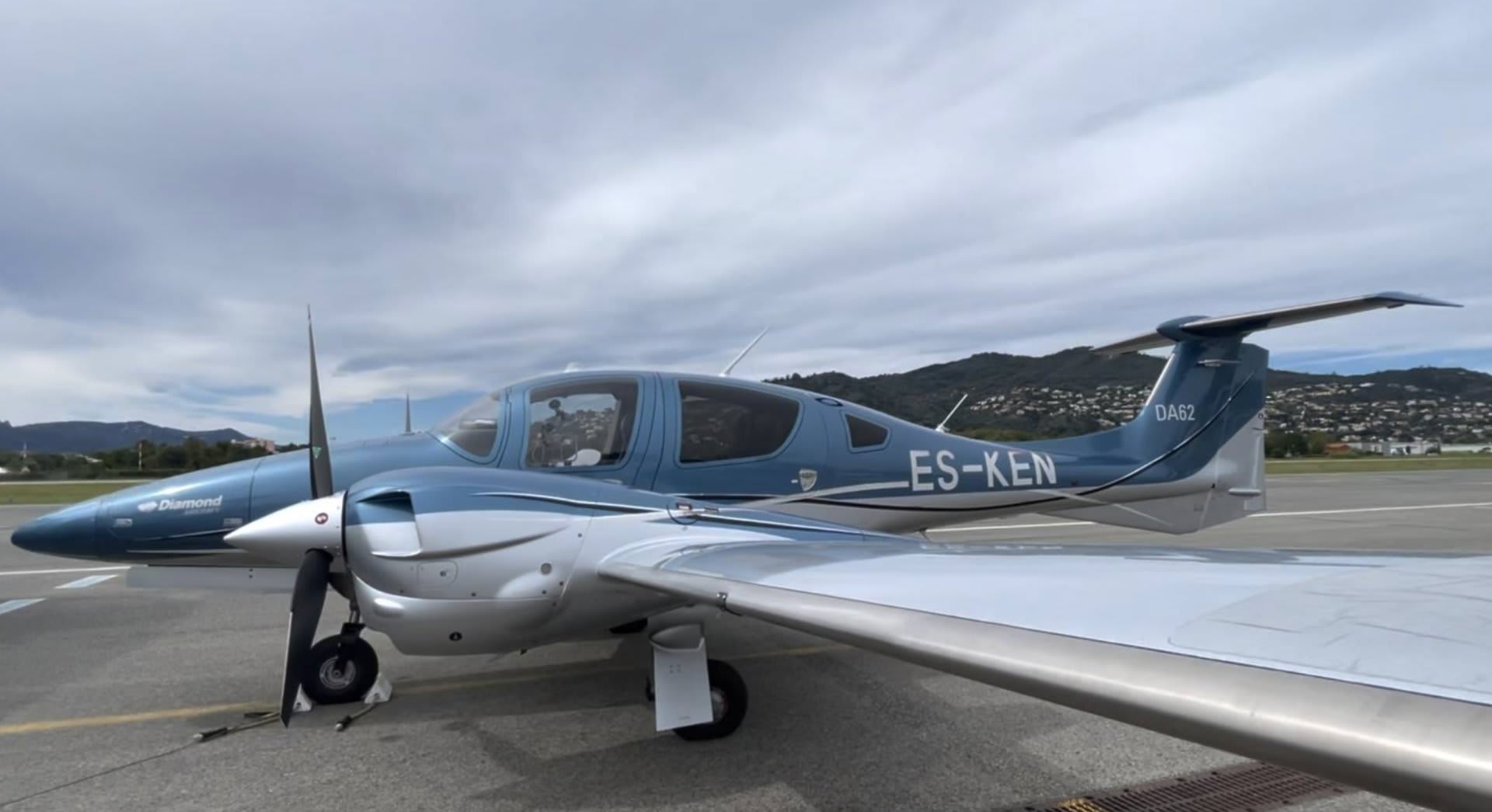 Diamond DA62