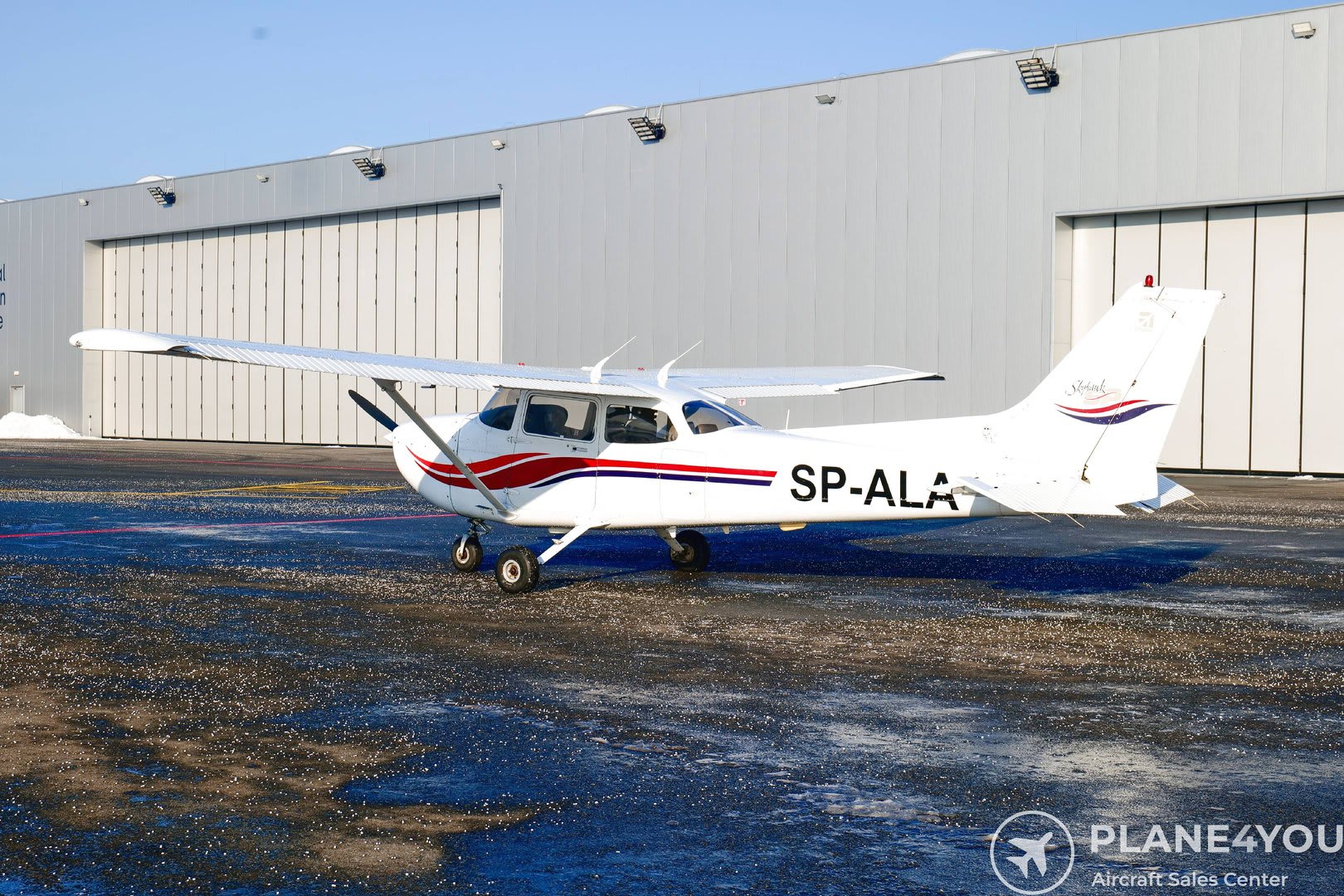 1999 Cessna 172 Skyhawk S, photo 2