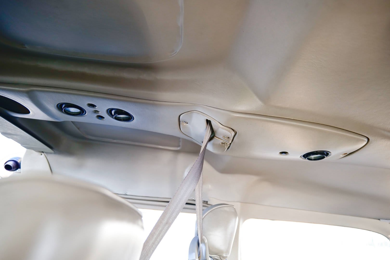 1999 Cessna 172 Skyhawk S, photo 9