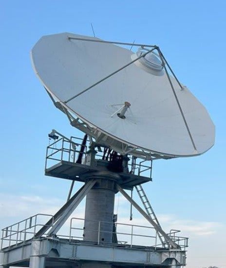 Kratos 7.6 Meter Extended Azimuth Earth Station Antenna for sale