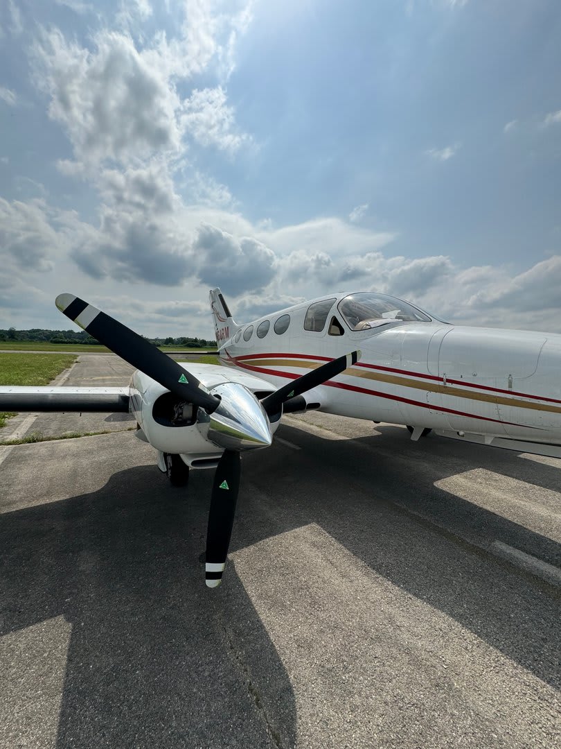 1975 Cessna 414, photo 2