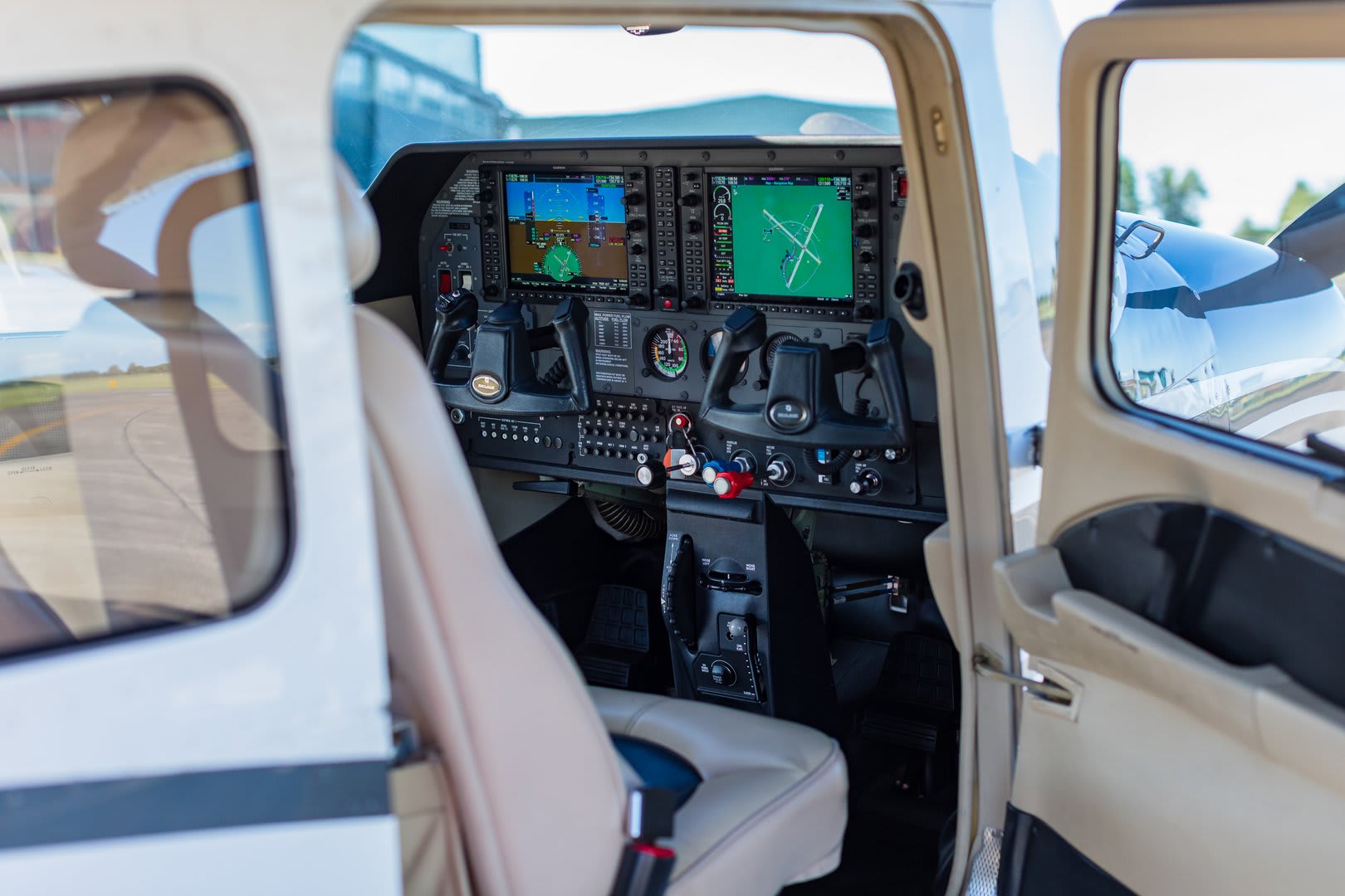 2013 Cessna 182T Skylane G1000 NXi Upgrade, photo 6