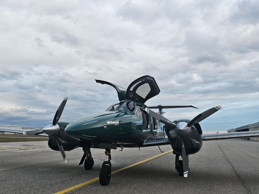 Diamond DA62 Up to 150 000 Euro price benefit & 3rd year warranty! for sale