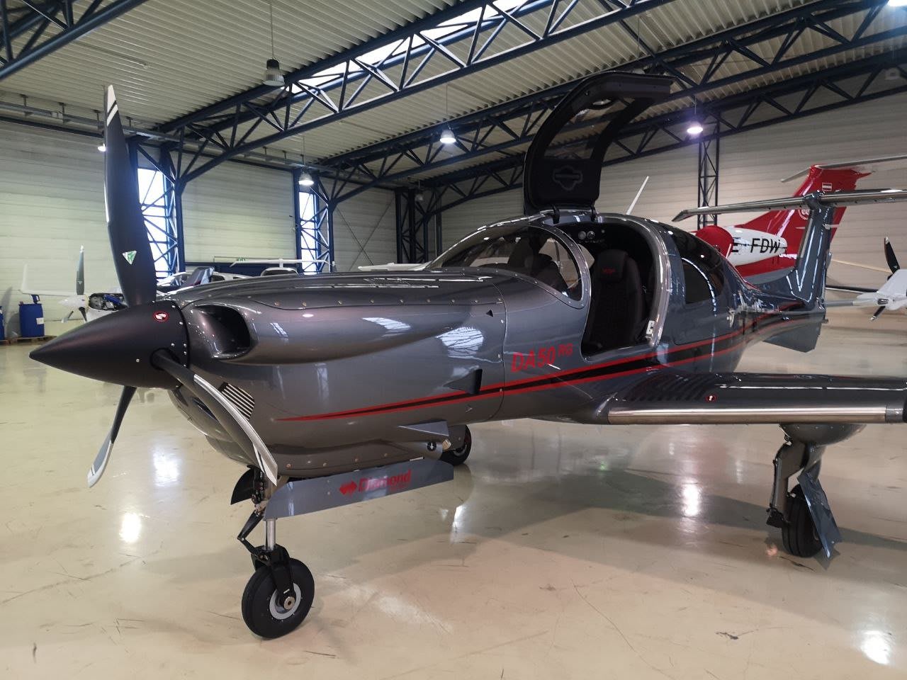 Diamond DA 50 RG for sale