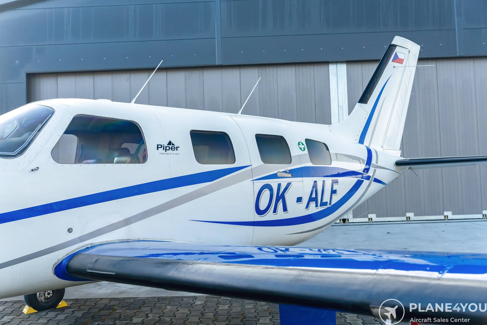 1990 Piper PA-46 350P Malibu Mirage, photo 10