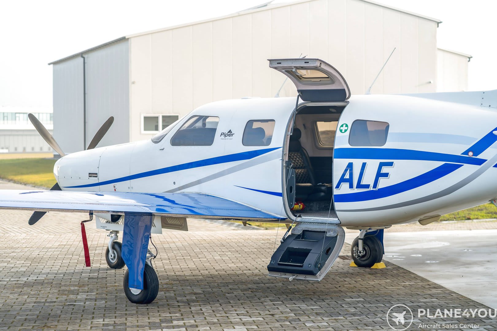 1990 Piper PA-46 350P Malibu Mirage, photo 13