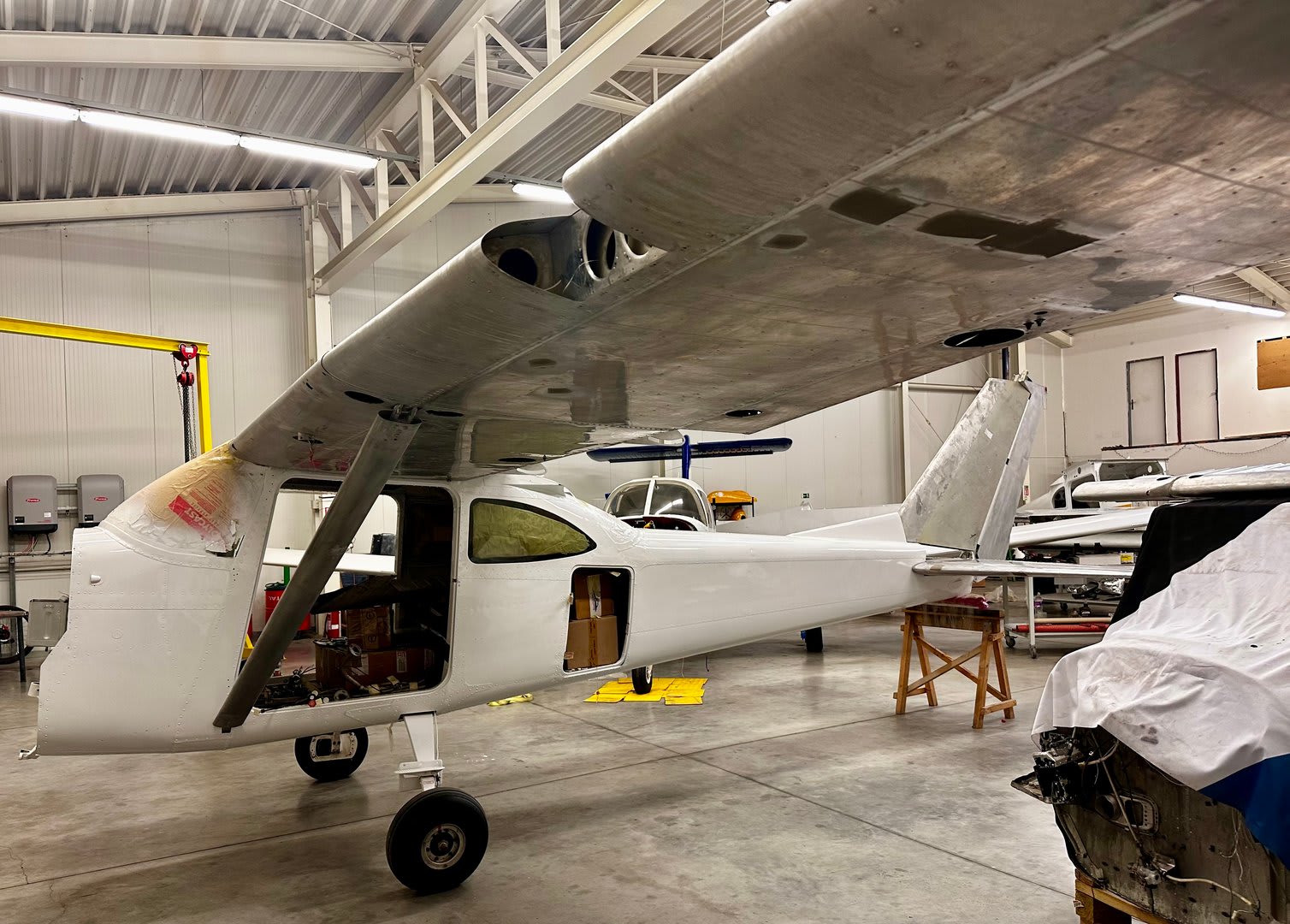 1966 Cessna F172G, photo 3