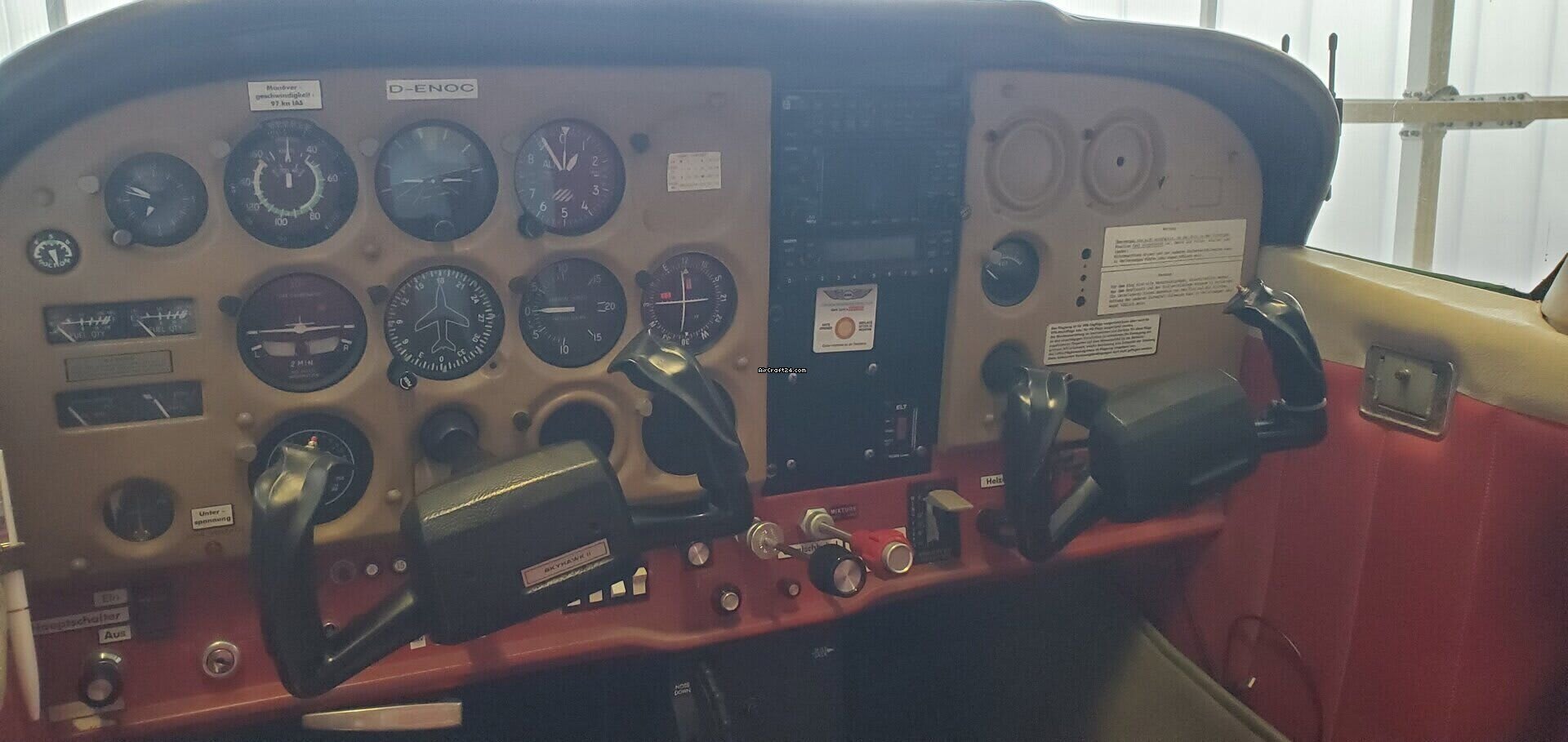 1979 Reims Aviation Cessna F-172 Skyhawk N, photo 6
