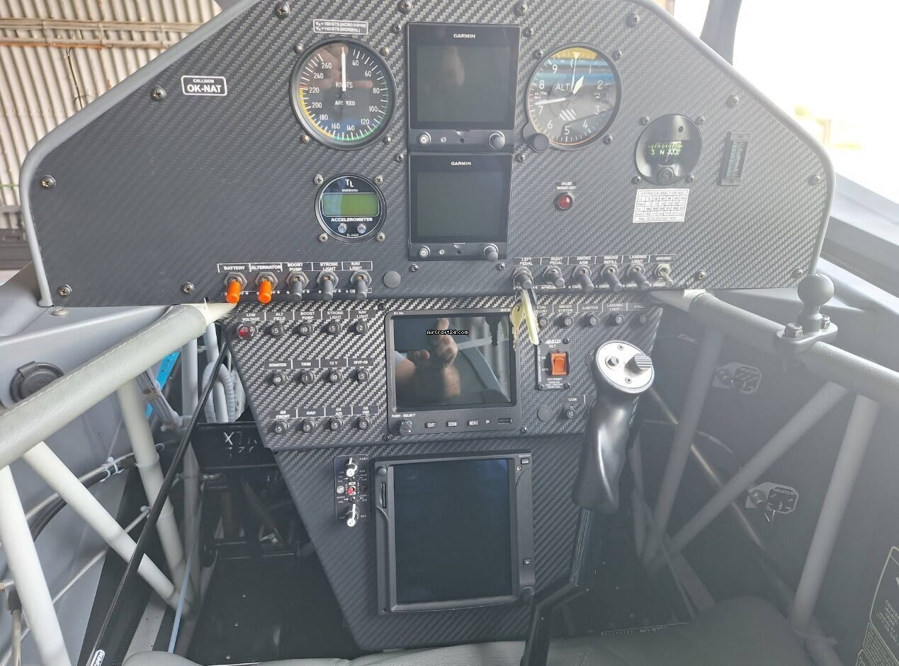 EXTRA Aircraft 330 for sale