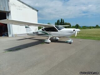 2017 Tecnam P-2010, photo 10