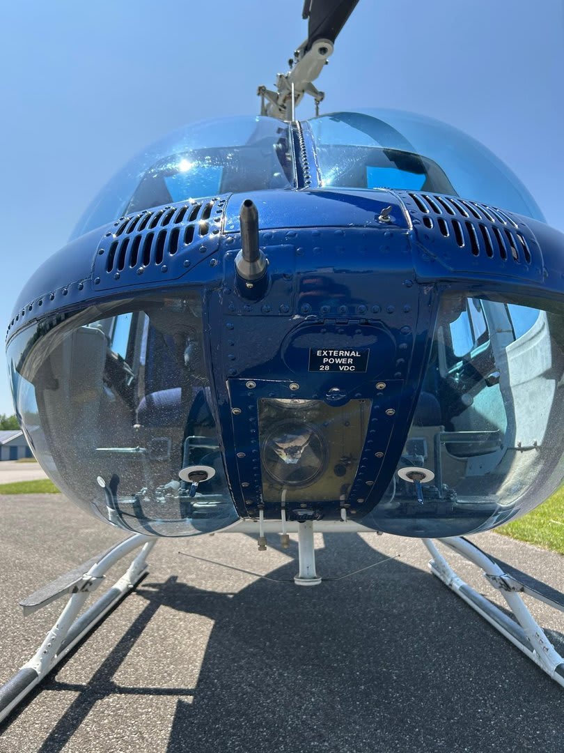 1979 Bell 206 Jetranger B3, photo 2