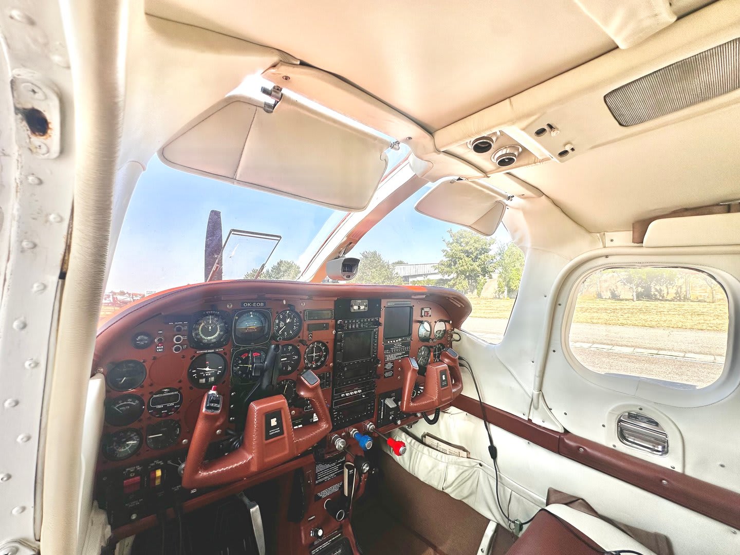1979 Cessna P210N, photo 11