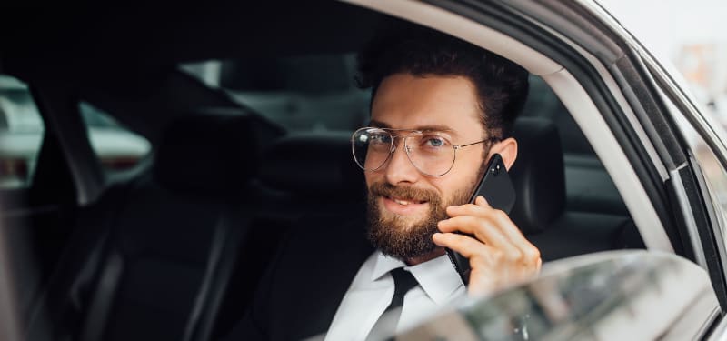 Voiture de luxe chauffeur privé Avignon
