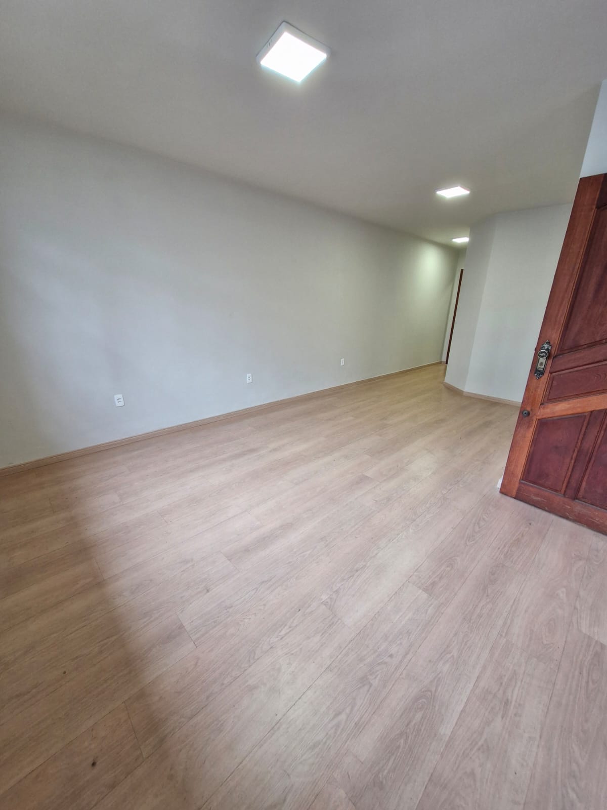 Foto 5 de Excelente casa linear no bairro Castelo.