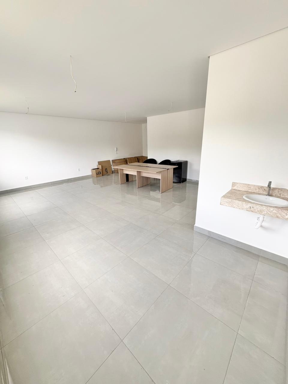 Foto 5 de Sala comercial no bairro São Luiz.