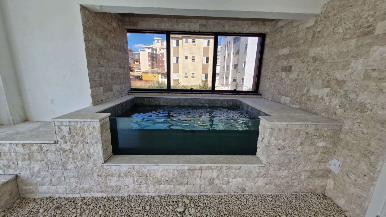 Foto 3 de Excelente apartamento de 4 quartos no bairro Castelo. 